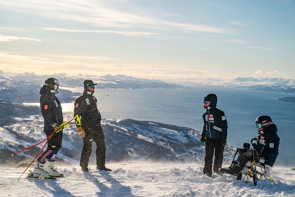 Chaqueta ciclónica del equipo de esquí de Noruega de Helly Hansen para niños  - Navy NSF 