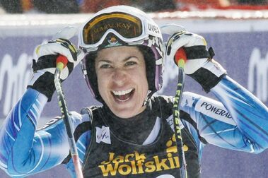 Carolina Ruíz gana el Descenso de Méribel y hace historia en el esquí español