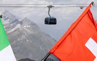 Fracaso entre esquiadores y turistas del nuevo teleférico Zermatt-Cervinia