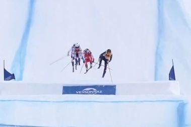 Fanny Smith y Reece Howden campeones del mundo en esquí cross