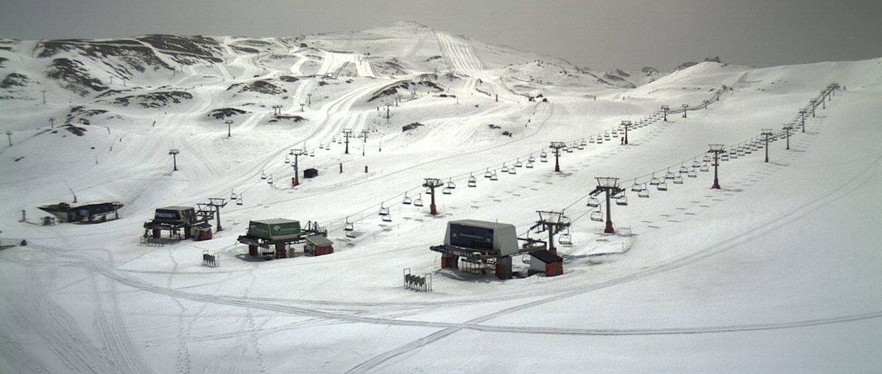 Sierra Nevada acaba Semana Santa con 53.000 esquiadores y alta ocupación