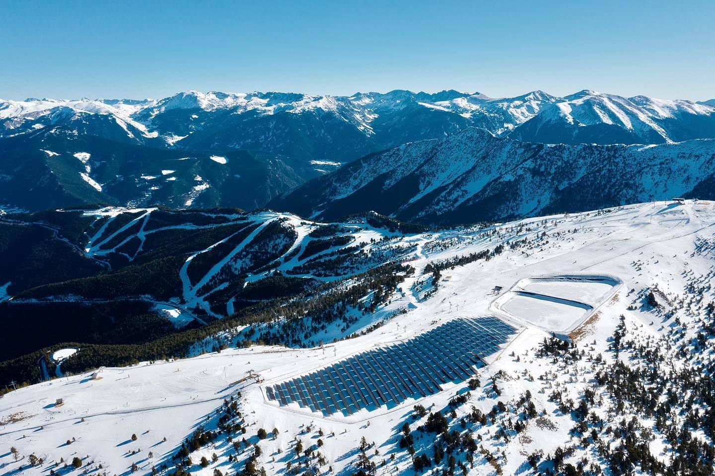 Parque solar de Andorra