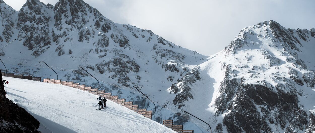 Más de 150 km para esquiar en Grandvalira Resorts en Navidad