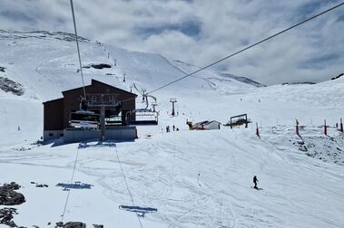 Sierra Nevada abrirá 19 kilómetros hasta el cierre de su temporada de esquí