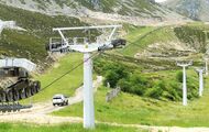 La estación de esquí de San Isidro se queda sin un telesilla hasta septiembre