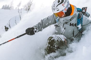 Esquia gratis en una de las 50 estaciones del programa Ski Free de Helly Hansen
