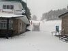 Una nevada vuelve a poner en marcha la temporada de esquí en Manzaneda