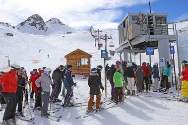 Comunicado de Asociación de Centros de Ski sobre proyecto que elimina feriados