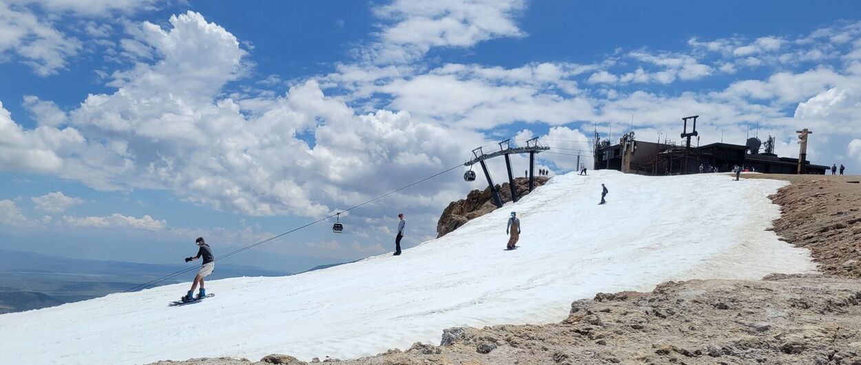 Habrá esquí hasta agosto en Mammoth Mt. por tercera vez en su historia