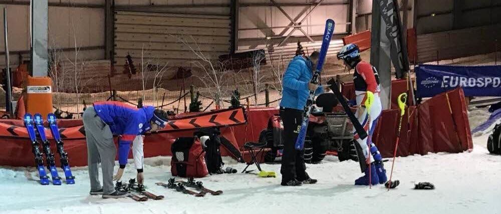La estaciones de esquí indoor acogen entrenamientos de equipos nacionales