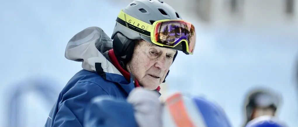 Otto Ross: el profesor de esquí de más edad del mundo