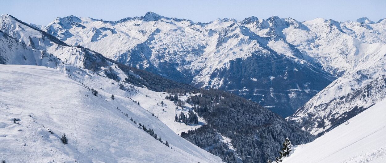 Las nevadas llegan a las estaciones de esquí de N'PY con descuentos y forfaits gratis