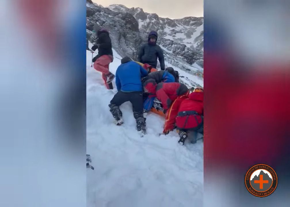 atrapada en la nieve cerro godoy avalancha