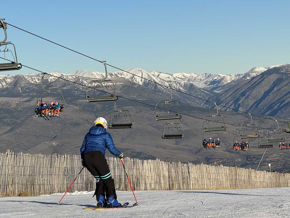 Esquiando en La Molina este 24 de diciembre de 2024 (Foto: IST).
