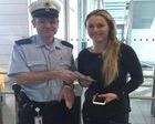 Lindsey Vonn se olvida el pasaporte y le dejan volar con un selfie