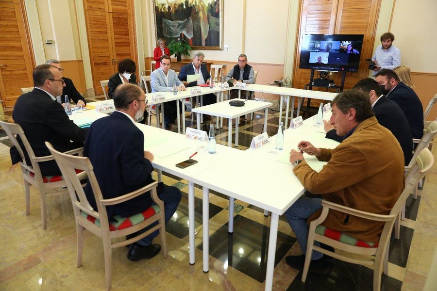 Reunión alcaldes del Pirineo de Huesca Juegos Olímpicos 2030