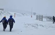 Las nevadas ponen en marcha las estaciones de esquí de la Cantábrica