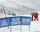Alto Campoo recibe mil esquiadores en dos días laborables