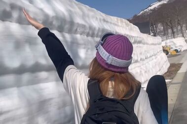 Centro de ski japonés abre en verano con 8 metros de nieve