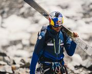 Andzrej Bargiel se convierte en la primera persona que esquía el K2