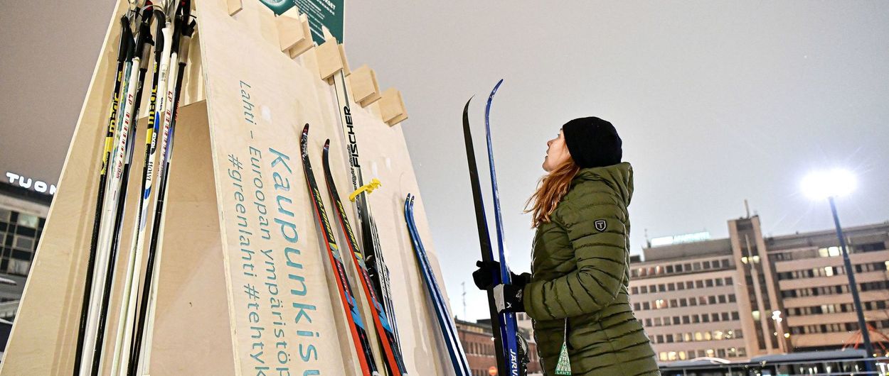 Lahti estrena el primer sistema de esquís compartidos del mundo