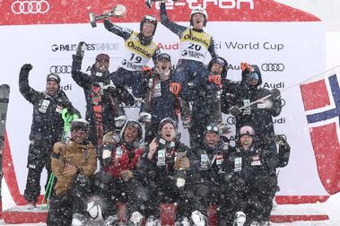 Final de infarto en el Slalom de Copa del Mundo de esquí en Palisades