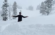 Una enorme nevada permite abrir mucho antes la temporada de esquí en California y el Tahoe
