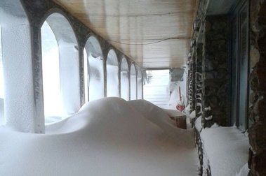 Nevadas dejan más de 3 mts. de nieve en Andorra
