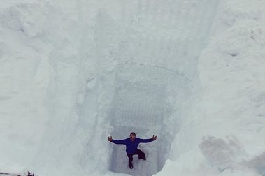 Las estación de esquí de Fonna está bajo... 11 metros de nieve!