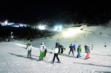 Italia tendrá la pista de esquí iluminada más larga de Europa