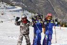 Buen tiempo y muchos esquiadores en las pistas de Aragon
