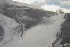 La nieve cubre las estaciones de León y se llenan de esquiadores