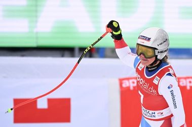 Corinne Suter se lleva la victoria del Descenso de Garmisch-Partenkirchen