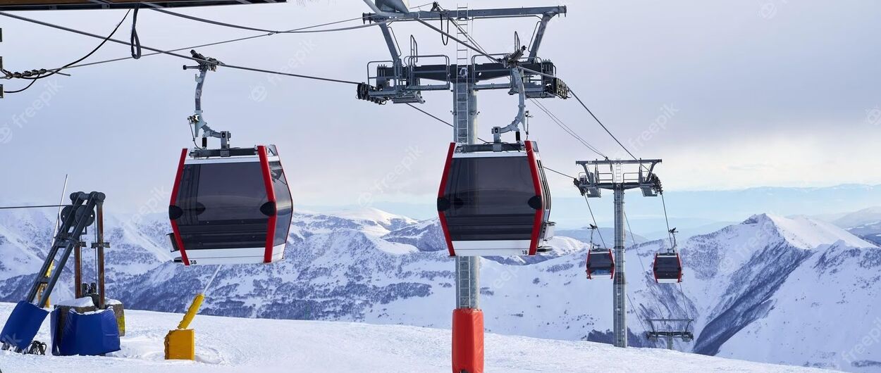 Se cae el proyecto del telecabina para unir las estaciones de esquí de Astun y Formigal