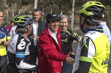 Nuevo Camino a Farellones no tendrá restricciones para bicicletas