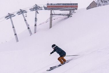 El forfait de temporada de esquí N'PY ya está a la venta y con descuento