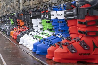 ¿Cómo clasificamos las botas en Esquí Pro?