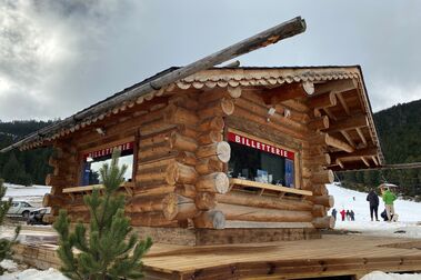 El Pirineo francés se impone a los Alpes en una dura temporada de esquí