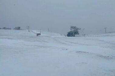 Manzaneda abre casi 9 kilómetros de pistas de esquí gracias a las nevadas