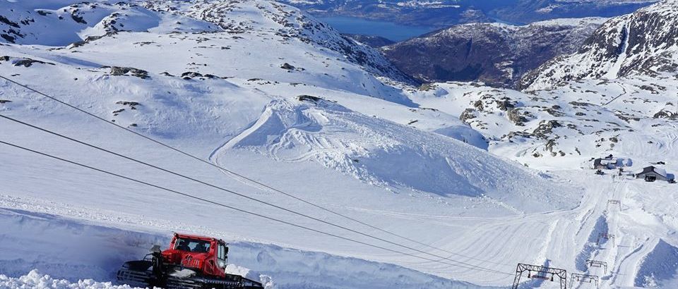 Tres estaciones noruegas abren ahora su temporada de esquí