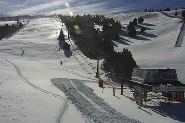 La Molina y Masella abren este fin de semana su temporada de esquí