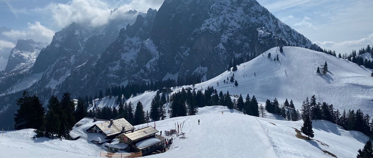 2.11 - ¿Qué hacer si en Austria lleva 4 semanas sin nevar?  pues .... Visitar Russbach, Soll, Hochzillertal, Zillertal Arena, Hintertux y Mayrhofen