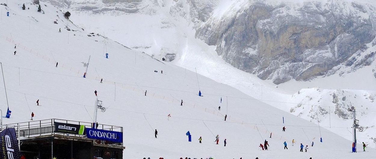 Aramón volverá a gestionar la estación de esquí de Candanchú para abrir este invierno