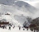 Los turistas vuelven a esquiar en Cerro Bayo