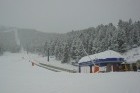 El Pirineo recibe abundante nieve a las puertas del Puente