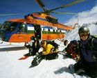 Esquiar con la ayuda de un helicóptero