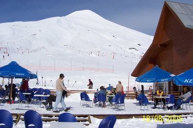 Inicia la Temporada el Centro de Esquí Pucón(2006)
