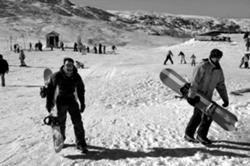 Snowboarders na Serra da Estrela