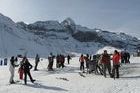 Candanchú lidera el primer dia de temporada con 1.300 esquiadores