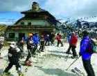 Parecidos números de esquiadores en San Isidro y Pajares
